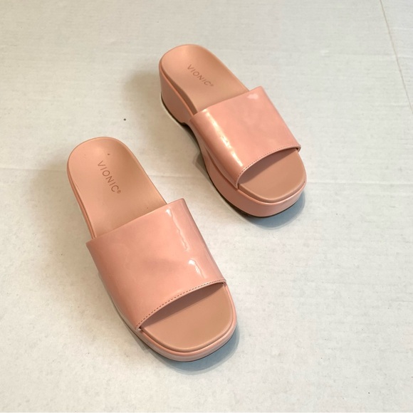 VIONIC Trista Pink Patent Leather Platform Slide Sandals Women’s Size 7 - Picture 2 of 6